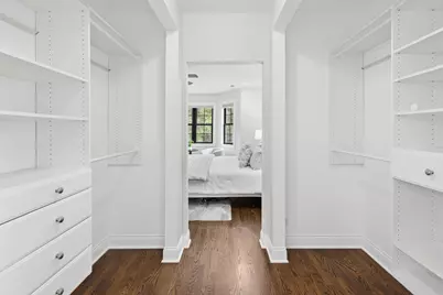 4412 W Bryn Mawr Avenue, Chicago, IL 60646 - Photo 23