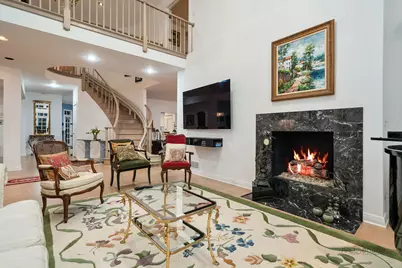 863 Gloucester Crossing, Lake Forest, IL 60045 - Photo 5