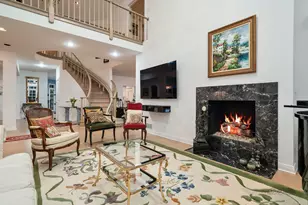 863 Gloucester Crossing, Lake Forest, IL 60045 - Photo 5