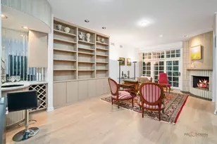 863 Gloucester Crossing, Lake Forest, IL 60045 - Photo 15