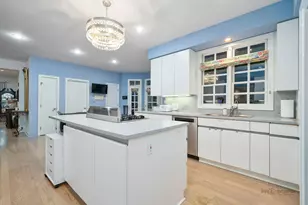 863 Gloucester Crossing, Lake Forest, IL 60045 - Photo 13