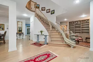 863 Gloucester Crossing, Lake Forest, IL 60045 - Photo 9