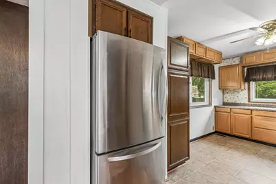 11806 Maple Avenue, Hebron, IL 60034 - Photo 7
