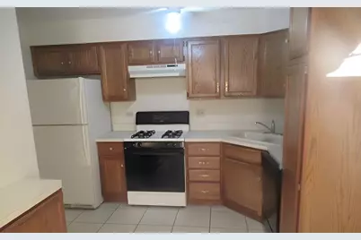 150 Lake Boulevard #118, Buffalo Grove, IL 60089 - Photo 7