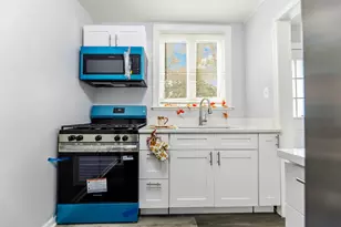 6361 S Long Ave, Chicago, IL 60638 - Photo 7