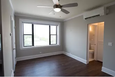 817 W Lakeside Place #708, Chicago, IL 60640 - Photo 5