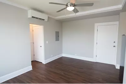 817 W Lakeside Place #708, Chicago, IL 60640 - Photo 11