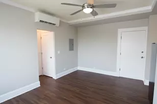 817 W Lakeside Pl, Chicago, IL 60640 - Photo 11