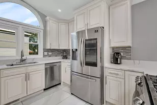 369 Twin Creeks Dr, Bolingbrook, IL 60440 - Photo 13