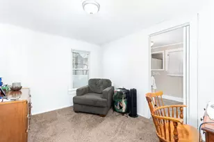 202 N Main St, Sandwich, IL 60548 - Photo 13