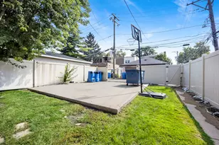 5615 N Rockwell St, Chicago, IL 60659 - Photo 51