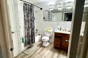1 B E Dundee Quarter Dr, Palatine, IL 60074 - Photo 9