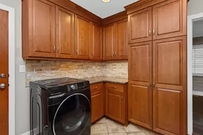 807 Surrey Lane, Glenview, IL 60025 - Photo 25