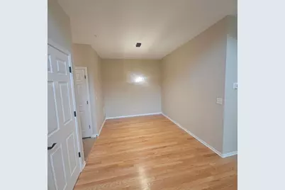 6085 Delaney Drive, Hoffman Estates, IL 60192 - Photo 5