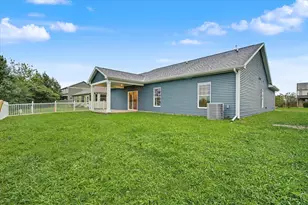 3704 Boulder Ridge Dr, Champaign, IL 61822 - Photo 35