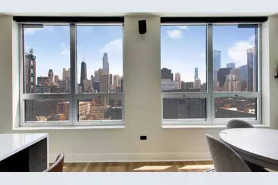 421 W Huron Street #1305, Chicago, IL 60654 - Photo 7
