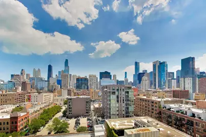 421 W Huron Street #1305, Chicago, IL 60654 - Photo 19