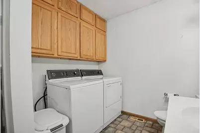 808 N Mohave Drive, Pontiac, IL 61764 - Photo 21