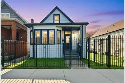 10546 S Avenue J, Chicago, IL 60617 - Photo 1
