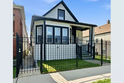 10546 S Avenue J, Chicago, IL 60617 - Photo 3