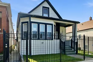 10546 S Ave J, Chicago, IL 60617 - Photo 3