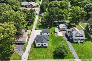 205 S Washington St, Mansfield, IL 61854 - Photo 9