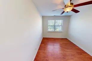 1985 Westview Ln, Round Lake Beach, IL 60073 - Photo 17