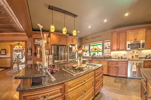 10127 S Hoyne Ave, Chicago, IL 60643 - Photo 9