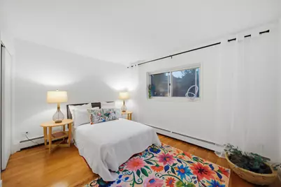 526 W Roscoe Street #2A, Chicago, IL 60657 - Photo 9