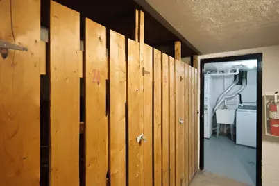 526 W Roscoe Street #2A, Chicago, IL 60657 - Photo 13