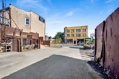 4387 N Elston Avenue, Chicago, IL 60641 - Photo 7