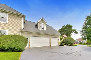 7306 Burning Tree Dr, McHenry, IL 60050 - Photo 3