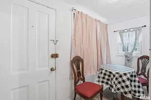 903 17th St, Rock Island, IL 60201 - Photo 13