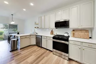 17576 Gilbert Dr, Lockport, IL 60441 - Photo 9