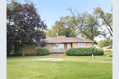 2098 W 2000S Road, Kankakee, IL 60901 - Photo 3