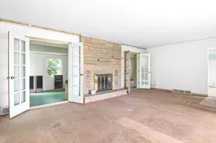 2098 W 2000S Rd, Kankakee, IL 60901 - Photo 7