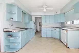 2098 W 2000S Rd, Kankakee, IL 60901 - Photo 11