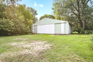 2098 W 2000S Rd, Kankakee, IL 60901 - Photo 25