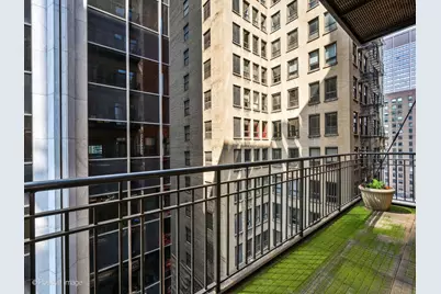 212 W Washington Street #1413, Chicago, IL 60606 - Photo 17