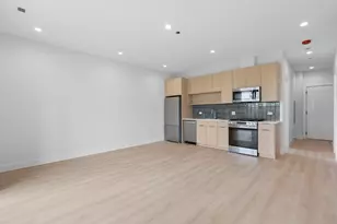 904 W Dakin St, Chicago, IL 60613 - Photo 7
