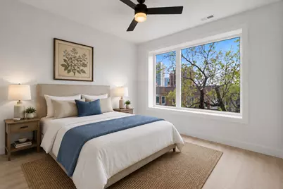 904 W Dakin Street #401, Chicago, IL 60613 - Photo 3