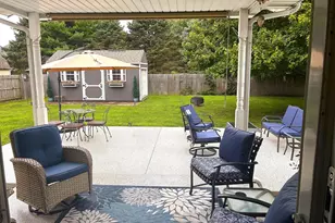 1109 Grove St, Chatham, IL 62629 - Photo 3