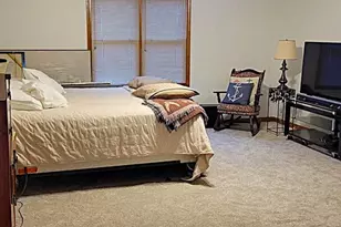 1109 Grove St, Chatham, IL 62629 - Photo 9