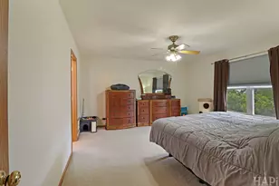 2164 W Waterford Ct, Round Lake, IL 60073 - Photo 17