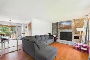 3320 Seward Ave, Rockford, IL 61108 - Photo 9