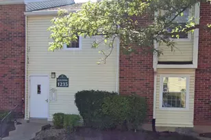 1235 Wyndham Ct, Palatine, IL 60074 - Photo 1