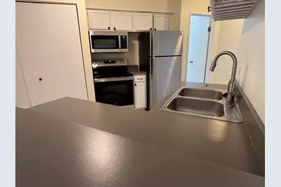 1235 Wyndham Court #202, Palatine, IL 60074 - Photo 3