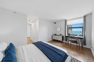 3660 N Lake Shore Dr, Chicago, IL 60613 - Photo 13