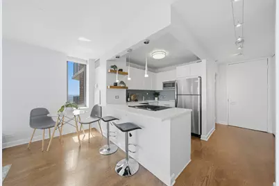 3660 N Lake Shore Drive #3903, Chicago, IL 60613 - Photo 9