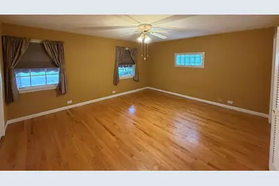 9615 Parkside Avenue, Oak Lawn, IL 60453 - Photo 17